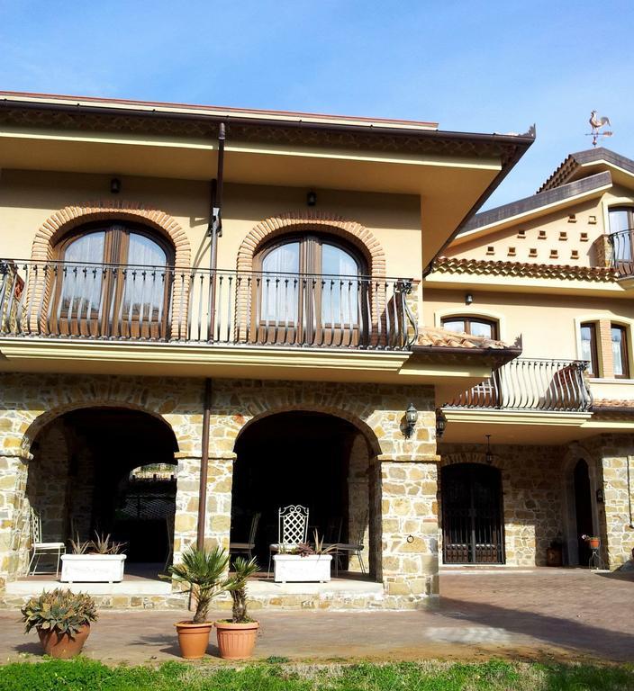 Hotel La Ginestra Castel San Lorenzo Exterior foto